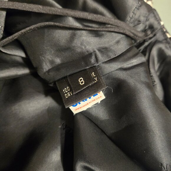 Vintage Ralph Lauren | 100% Silk Black & White Houndstooth Skirt | Size M - Picture 6 of 9